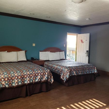 Eagle Inn Motel Long Beach Room photo